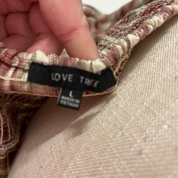Love Tree Large Cropped Plaid Off-Shoulder Top - Red and Cream - Picture 5 of 5